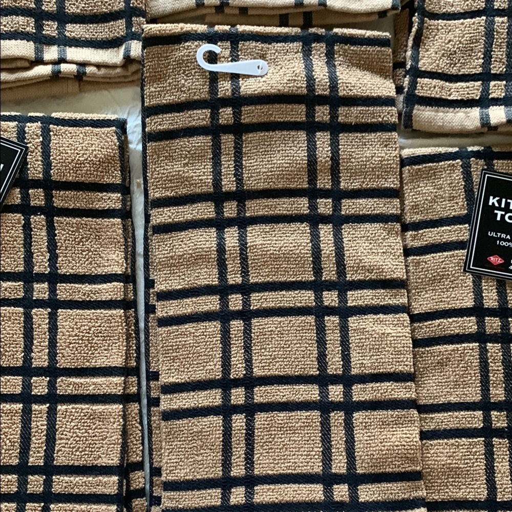 NWT All 12 - Large Cotton 16in x 26in Plaid Tan and Black KITCHEN Towels Set - Picture 3 of 9